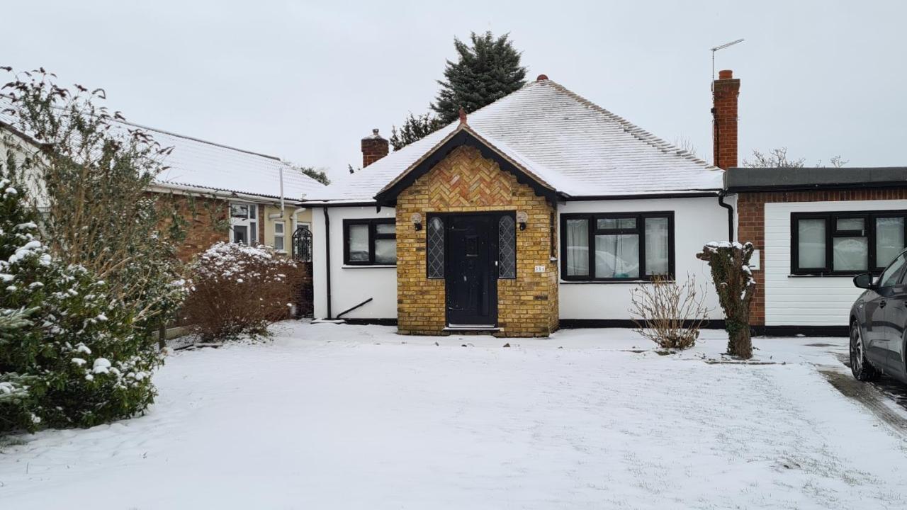 罗奇福德Westbury House别墅 外观 照片